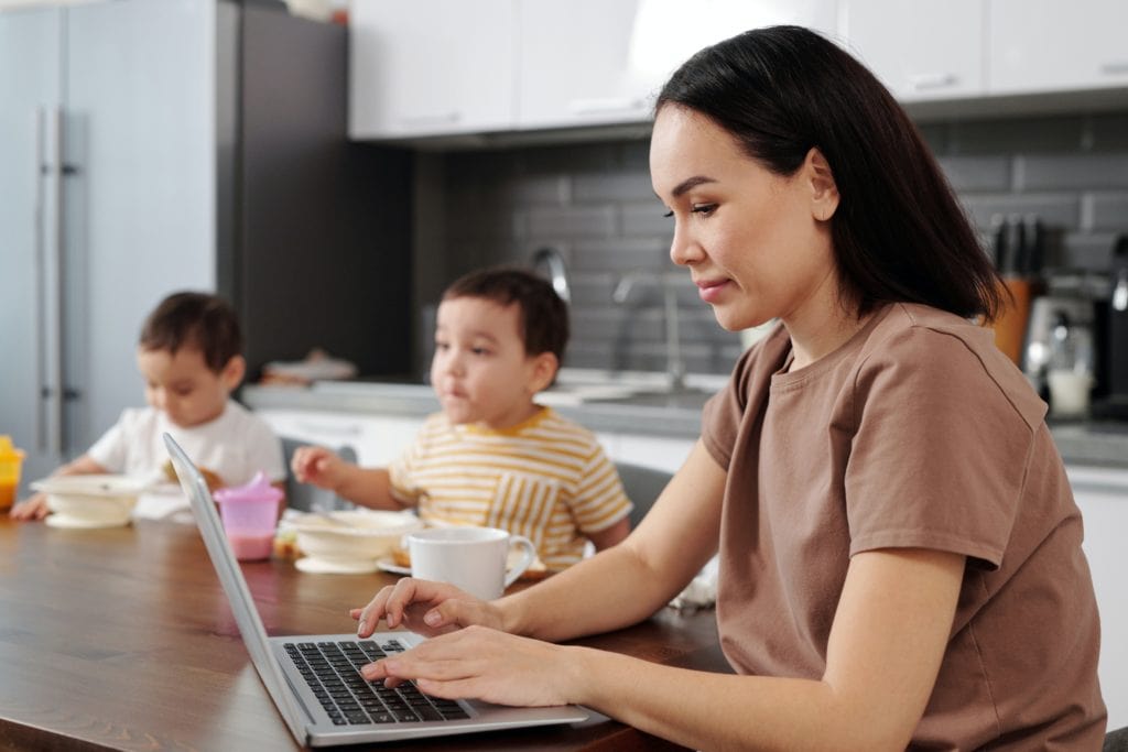 mums working digital marketing